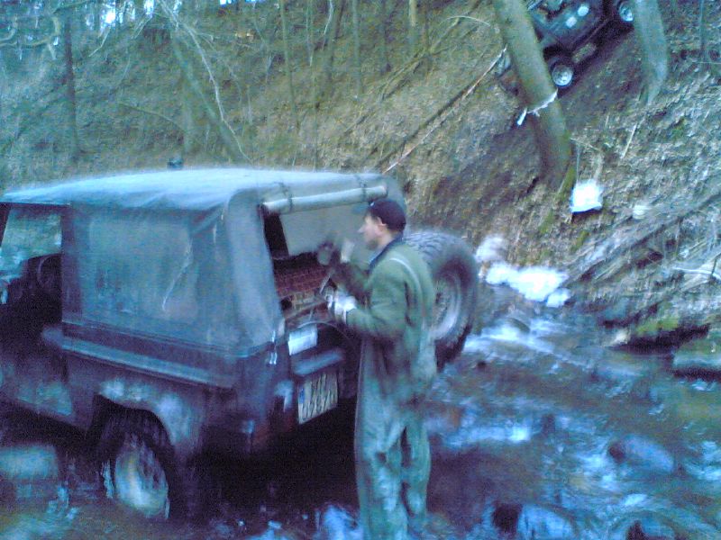 r_14042006.jpg